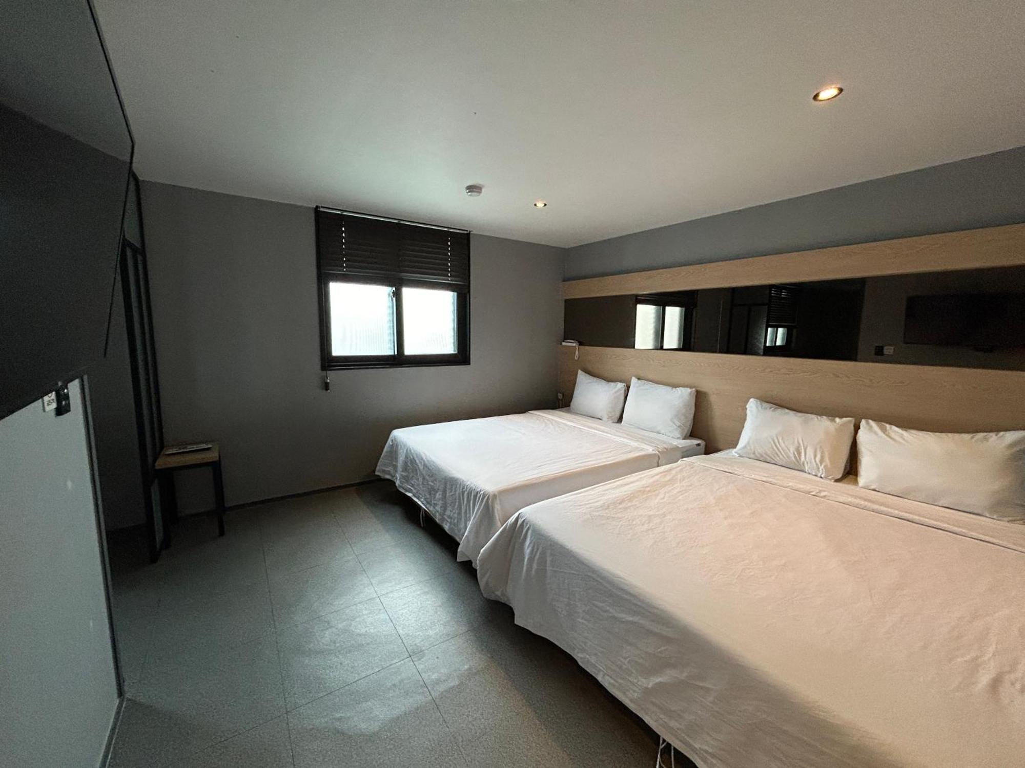 Deluxe Motel 거제 외부 사진