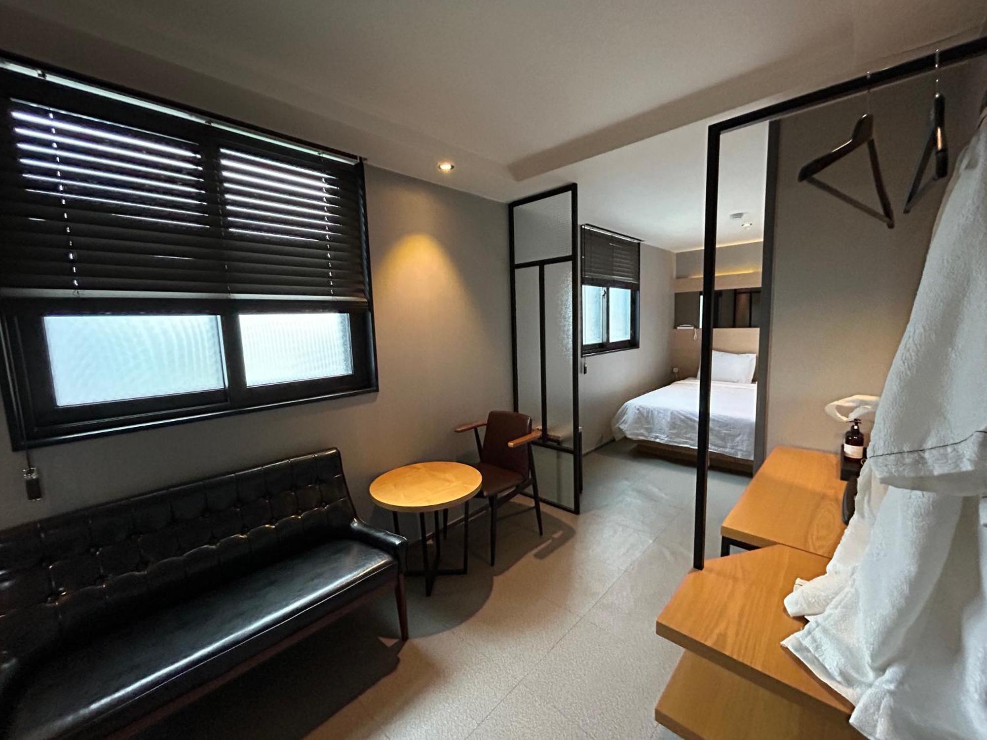 Deluxe Motel 거제 외부 사진