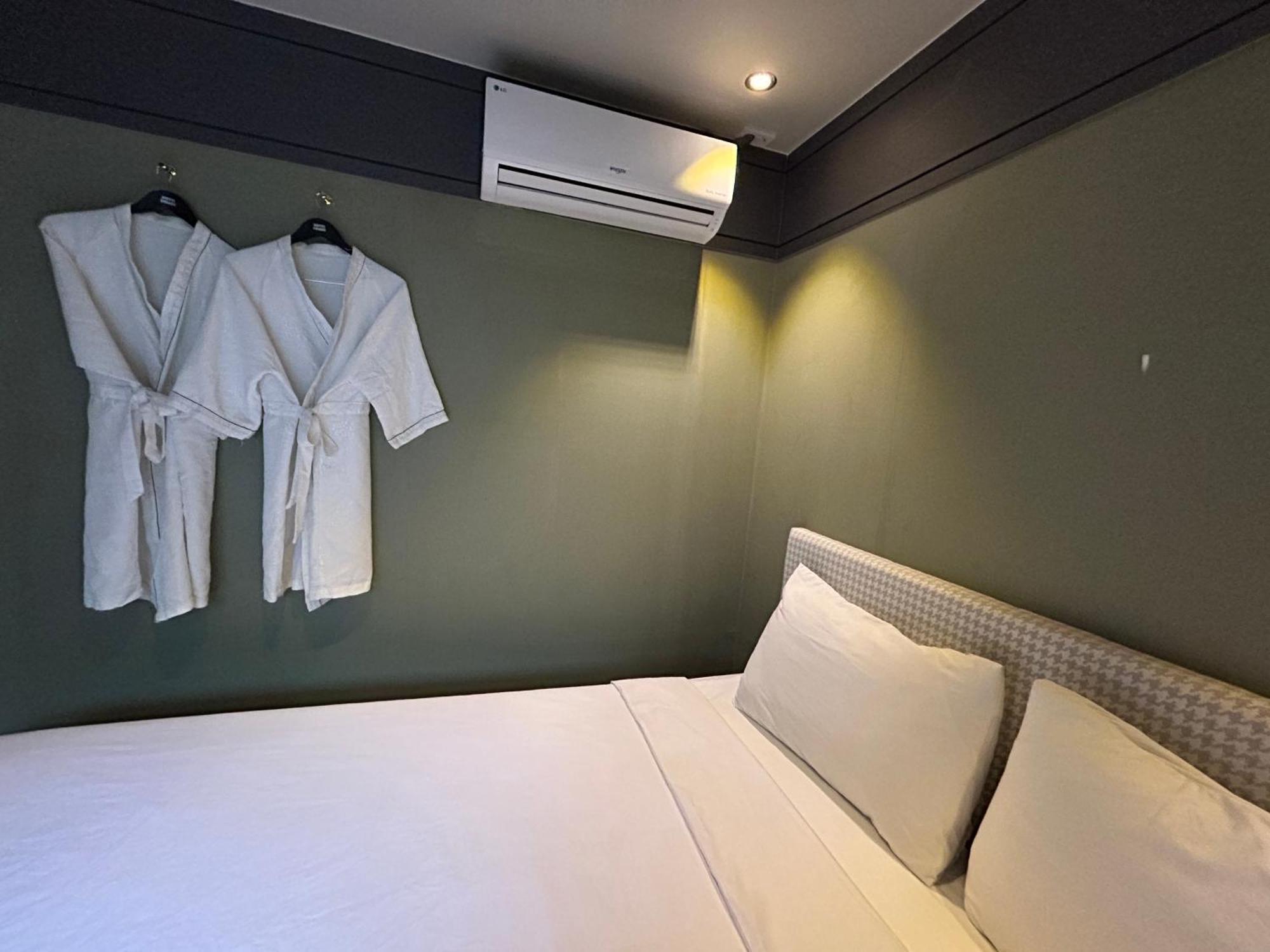 Deluxe Motel 거제 외부 사진