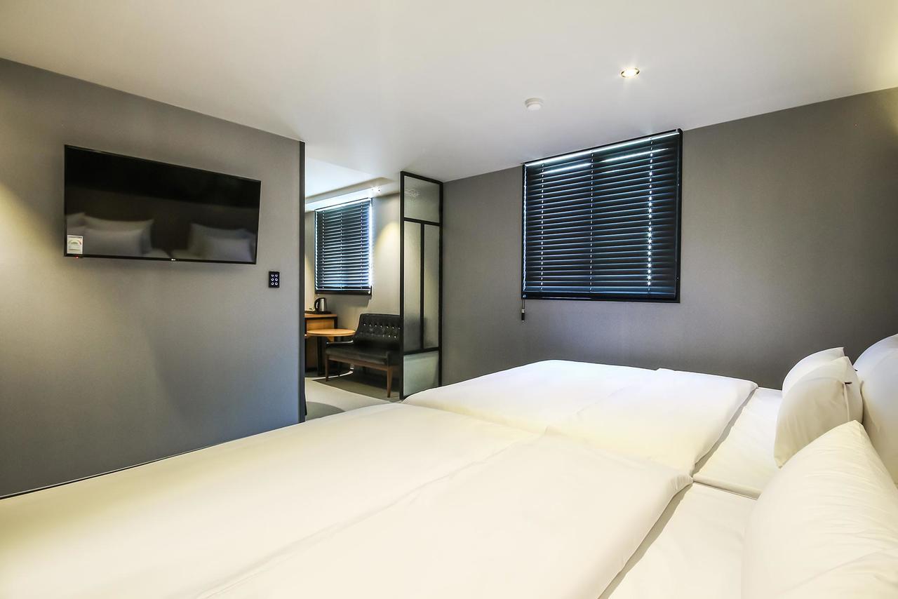 Deluxe Motel 거제 외부 사진
