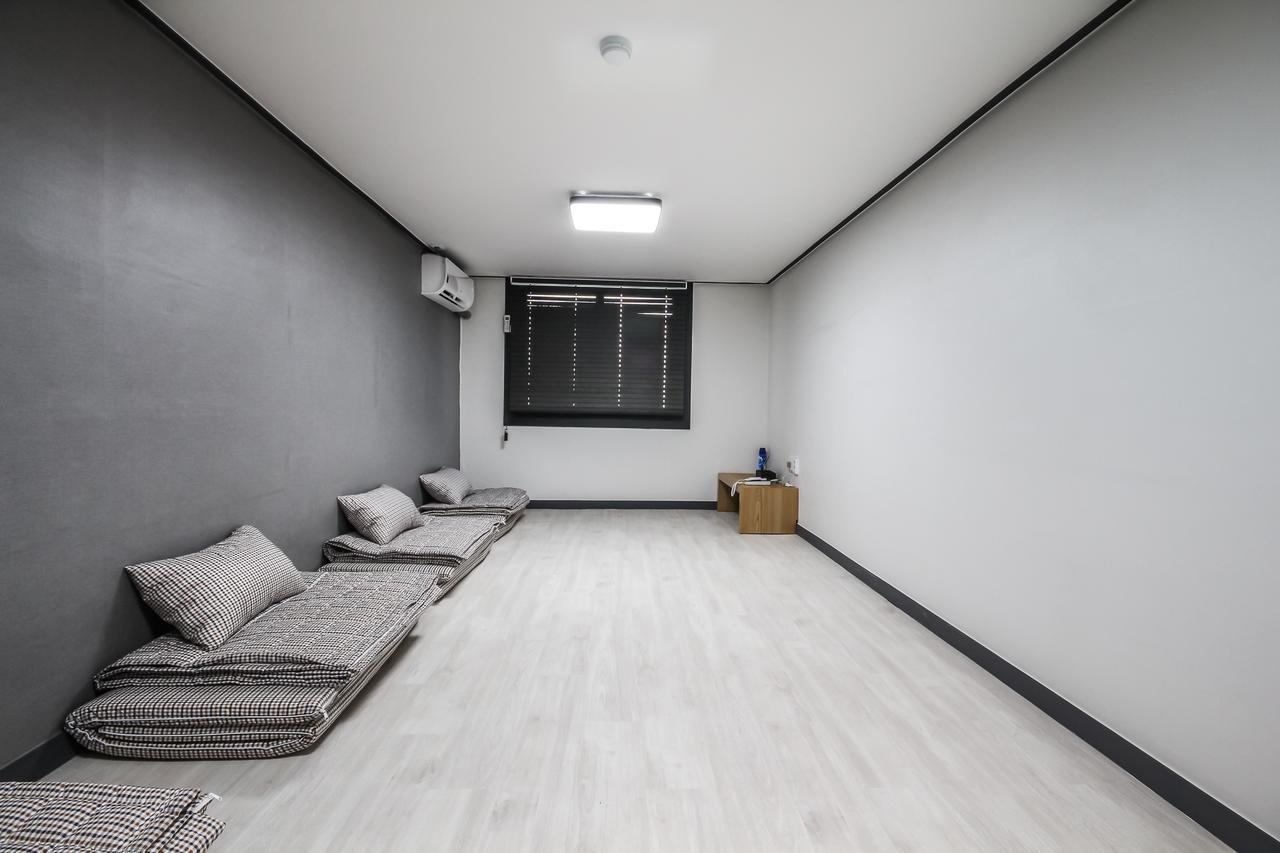 Deluxe Motel 거제 외부 사진